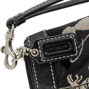 Coach Y2K horse & carriage pattern wristlet thumbnail 6