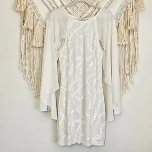 One33 Social White Sequin Cape Minidress Size 10 Bridal Cocktail Sheath thumbnail 7
