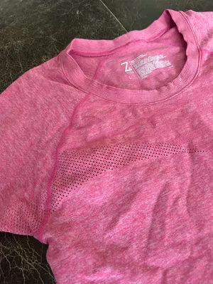 Z by Zella Seamless Mesh Vent Short Sleeve Pink Performance Athletic Crew Neck thumbnail 2
