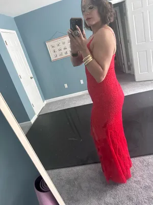 Red Lace Dress Size M thumbnail 4