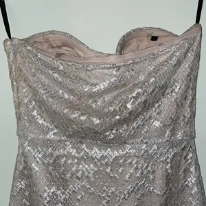 Beautiful!!! Bebe M dress top lace mesh and satin feel under dress thumbnail 4
