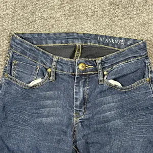 BlankNYC Womens Flare Leg Jeans Size 27‎ Dark Denim Mid Rise Bell Bottoms thumbnail 2