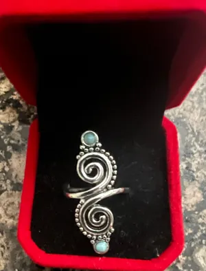 Women’s Stainless Steel Silver Faux Turquoise Embellished Ring Size 8 thumbnail 1