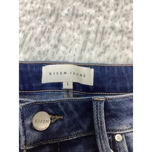 Risen Jeans Cuffed Mid Rise Denim Shorts Medium Wash RDS6459 Size L NWT thumbnail 6