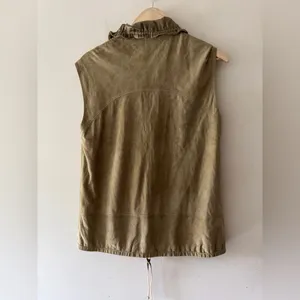 Elie Tahari Beige 100% Suede Sleeveless‎ Zip Up Jacket thumbnail 6