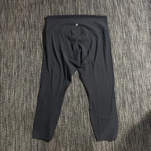 Lululemon Align Legging Crop 23.5” Nulu Size 14 thumbnail 2