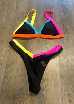 Colorful Shein Bathing Suit Set thumbnail 1