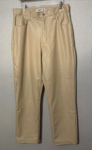 Abercrombie & Fitch Cream Vegan Leather The 90s Straight Pants - Size 31 / 12S thumbnail 1