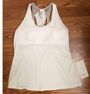 NWT Lululemon Cross Conditioning 2-in-1 Tank Built In Bra B/C Cup White Size 10 thumbnail 3