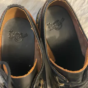 Dr. Martens Womens Leona Lo black vintage smooth heeled shoes thumbnail 6