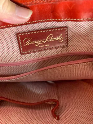 VNTG Dooney & Bourke giraffe Print Tote Bag with Red Leather Trim thumbnail 14