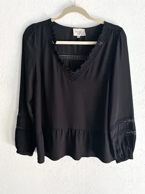 Sézane Angelina Top Black 100% Silk Lace Trim Blouse Size 36 US 4 thumbnail 2