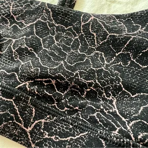Women’s Lululemon Flow Y Sports Bra Nulu Lacescape Spanish Rose Black 2 Floral thumbnail 6