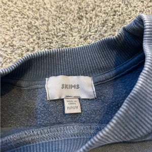 Skims Boyfriend Fleece Pullover thumbnail 2