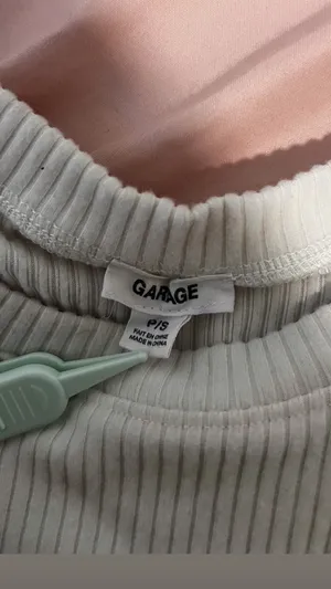 Garage Ribbed Open Back Crop Top thumbnail 5