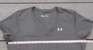Under Armour Gray Short Sleeve V-Neck Heat Gear Loose Fit Shirt thumbnail 6