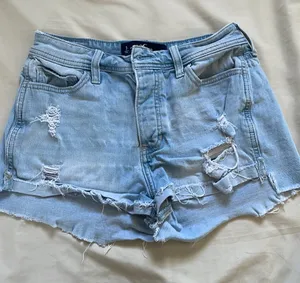 Vintage wash jean shorts thumbnail 1