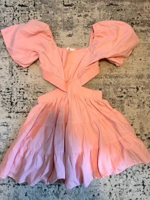 Pink dress thumbnail 1