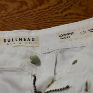 Bullhead Denim Co. White Distressed Low Rise Denim Shorts, Size 22 thumbnail 4