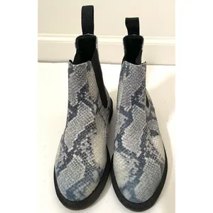 Dr. Martens Flora Asciano Slip On Chelsea Ankle Bootie Gray Size 36/US 6.5 NEW thumbnail 2