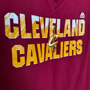 NWT Cleveland Cavaliers‎ Cavs Women’s Fan Gear Majestic Large thumbnail 3