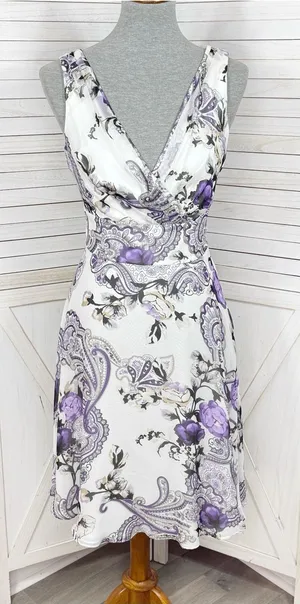 WHBM Floral Paisley Chiffon Fit Flare Sleeveless Dress White Purple Size 6 Fairy thumbnail 1