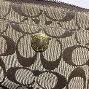 Brown Coach crossbody bag thumbnail 5