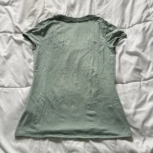 Vintage 90s Y2K Mint Green Womens Size 6 Green‎ T Shirt Baby Tee Round Neck thumbnail 8