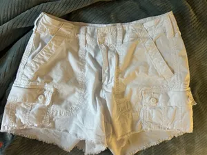 American eagle cargo shorts thumbnail 1