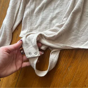 Abercrombie and Fitch body suit size M thumbnail 5