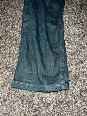 Levi Skinny Jeans  thumbnail 2