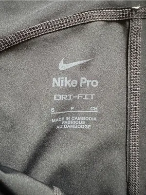 Nike Black women's Pro Compression Shorts with Gray Logo size small thumbnail 5