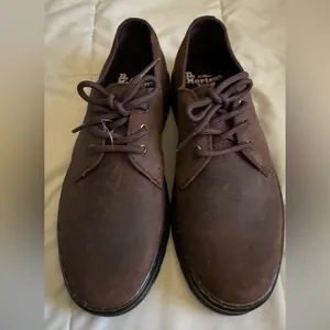 Dr. Martens Dark Brown Leather OxfordsNWOT thumbnail 3