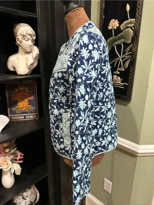 Anthropologie Leifsdottir Blue Floral Quilted Boho Jacket – Size 8 thumbnail 7