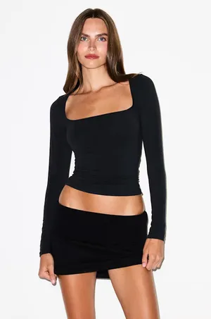 SKIMS Scoop Neck Long Sleeve T-Shirt S thumbnail 1