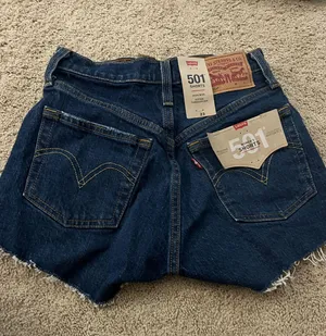 Levi's 501 Denim Shorts thumbnail 2