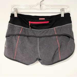 Lululemon Size 4 Speed Short 4-way Stretch 2.5"‎ Texture Printed Deep Coal Black thumbnail 4