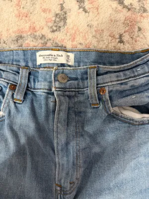Abercrombie Jeans High-Rise thumbnail 2