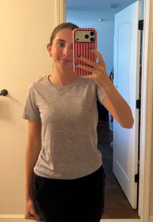 Lululemon Top thumbnail 1