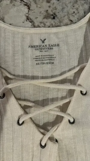 American Eagle Outfitters Top thumbnail 3