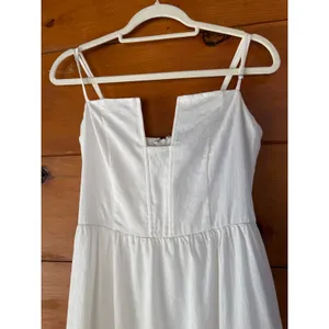 NWT Lulus Simplicity and Sweetness White Sleeveless Tiered Midi Dress Weekend L thumbnail 5