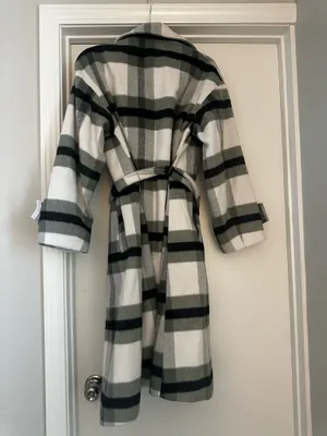 Minkpink Jacket thumbnail 2