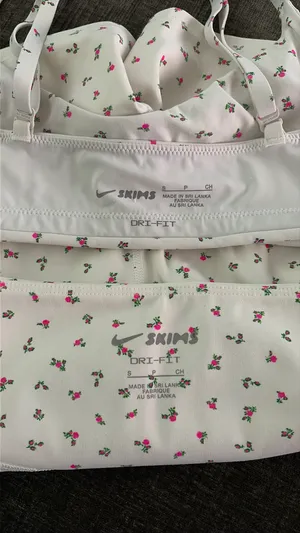 Nike Skims Short Set thumbnail 2