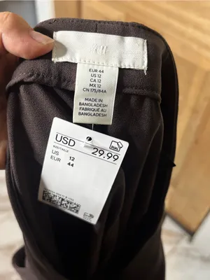 H&M Women's Straight-Leg Dress Pants in Dark Brown size 12 thumbnail 6
