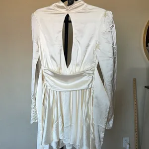 House of CB‎ Aryana Ivory Satin Bow Open Back Mini Dress Small NWOT thumbnail 6