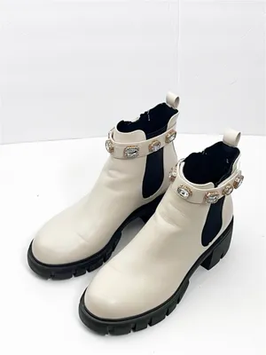 MADDEN GIRL Honey Cream Removable Gem Ankle Strap Chelsea Lug Sole Boots 9M Boho thumbnail 7