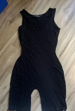Pretty Little Thing Black Romper thumbnail 1