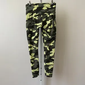 Lululemon‎ Camo Sporty Chic Yoga Granola Performance Leggings 6 Green thumbnail 6