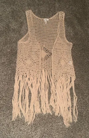 Olive & Hill Women's Taupe Crochet Fringe Vest thumbnail 1