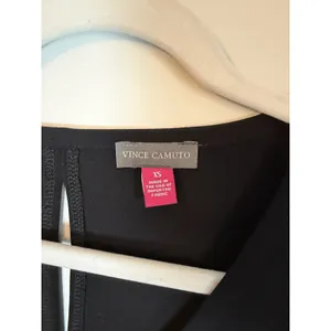 Vince Camuto Women's Black Vneck Stretchy She'll Tank XS NWT thumbnail 11